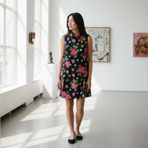 Vintage Dresses & Skirts - Gorgeous 1960's Vintage Colorful Floral Pique dress! 😍